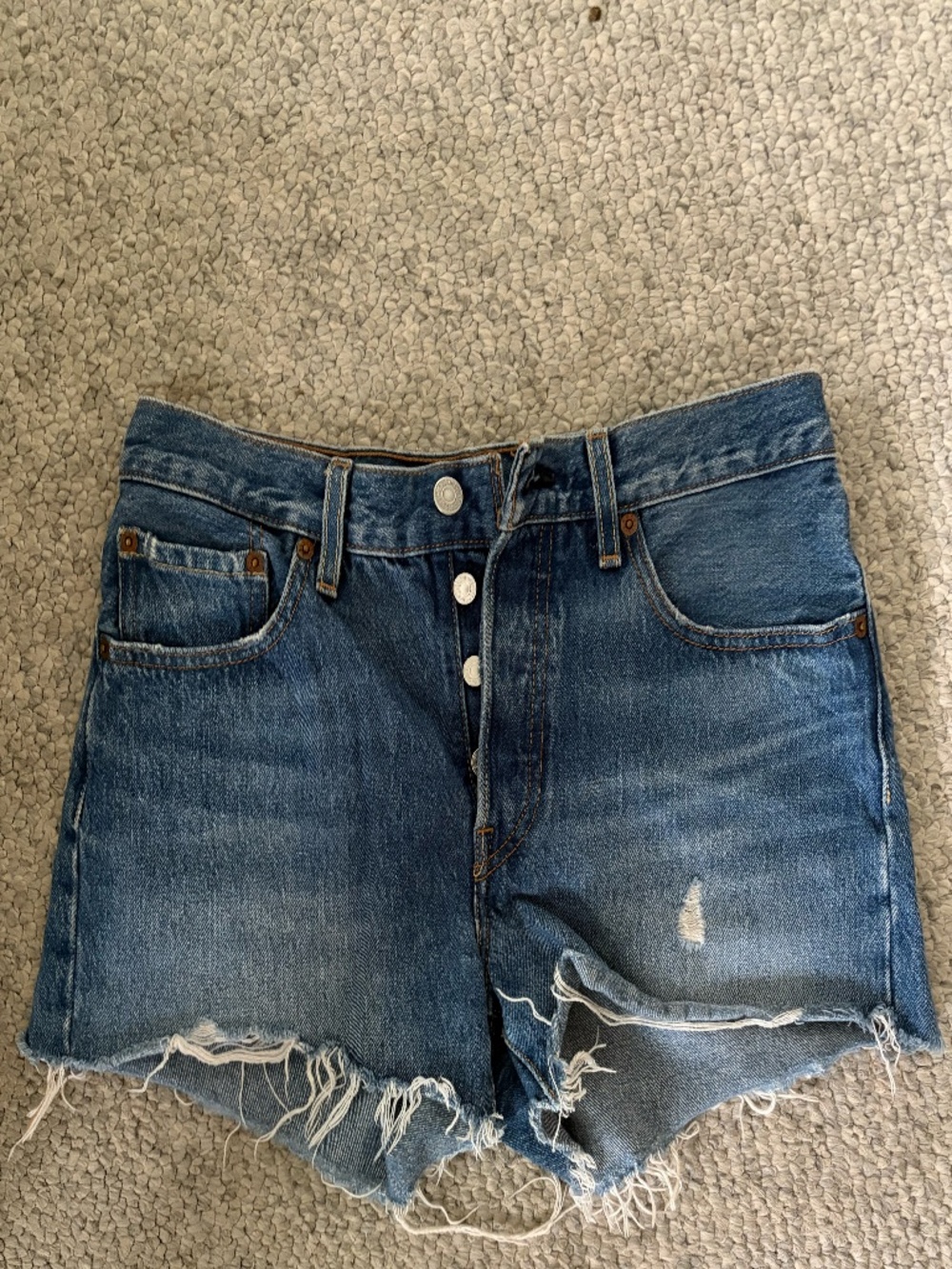 Levi's 501 cutoffs